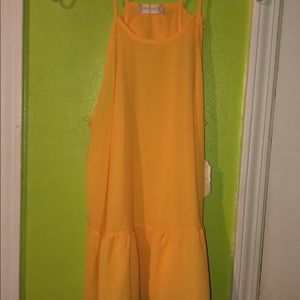 Altar’d State flowy Tank with Bow on back